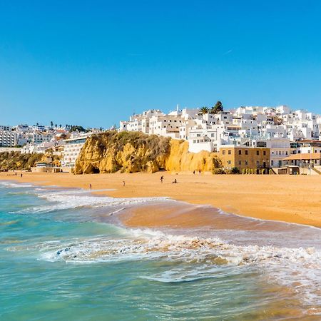 Top Floor Apartment With Great Views! Albufeira Luaran gambar