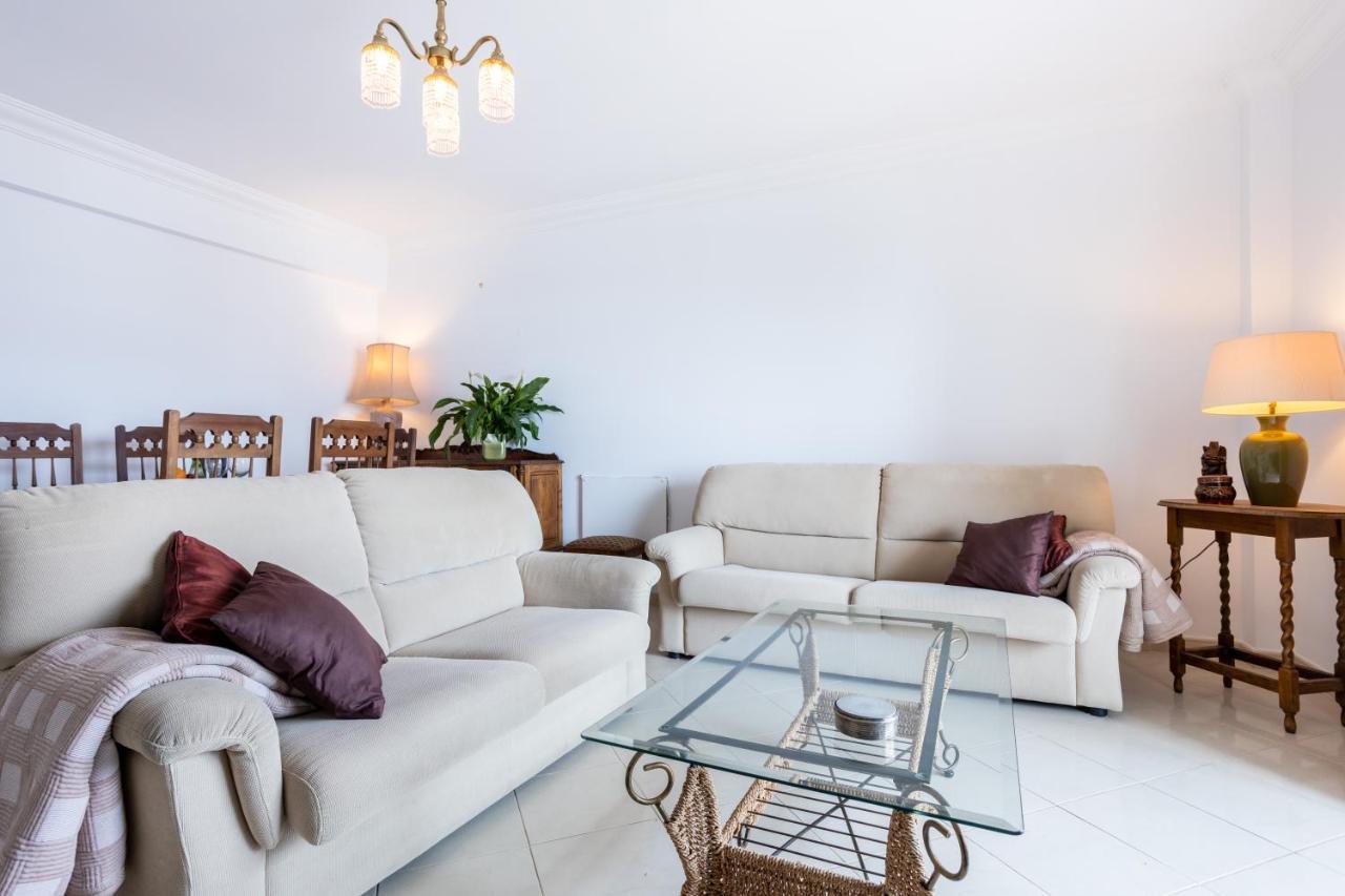 Top Floor Apartment With Great Views! Albufeira Luaran gambar