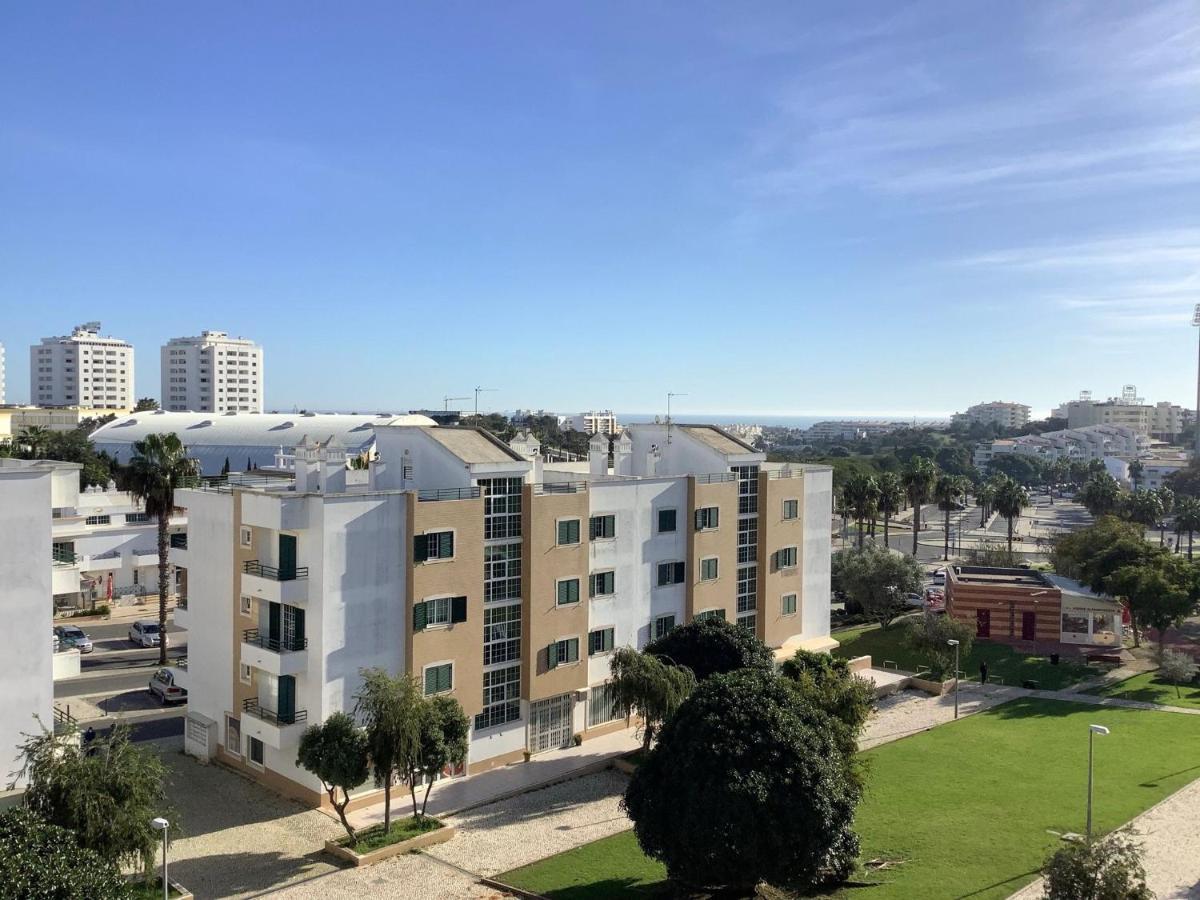 Top Floor Apartment With Great Views! Albufeira Luaran gambar